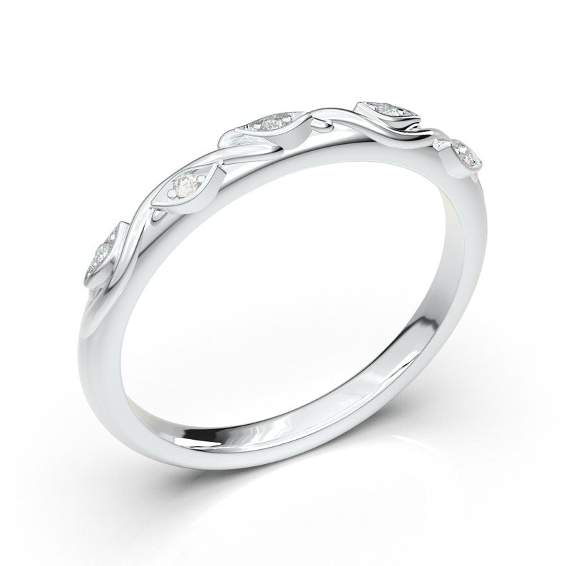 14K White Gold Vintage Floral Wedding Band, Stackable Anniversary Ring