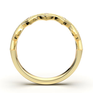 Home Try On--Yellow Gold Vintage Pointed Crown Wedding Band