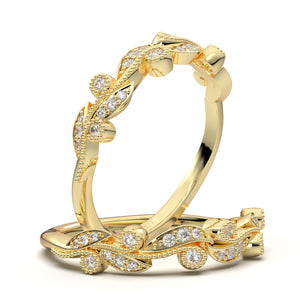 Home Try On--Yellow Gold Floral Vintage Wedding Band