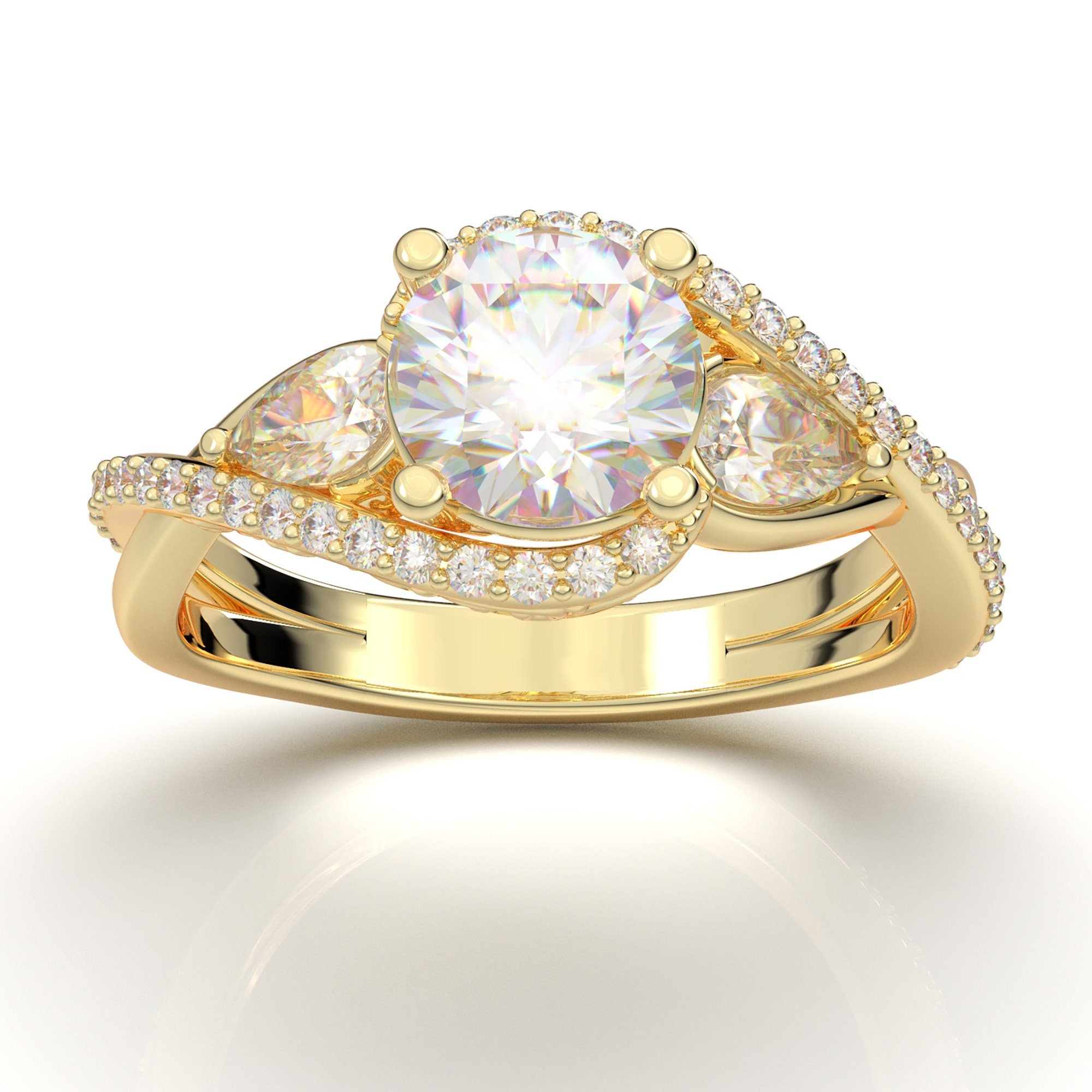 Diamond Women Wedding Ring Online | Latest Diamond Rings Design for Female